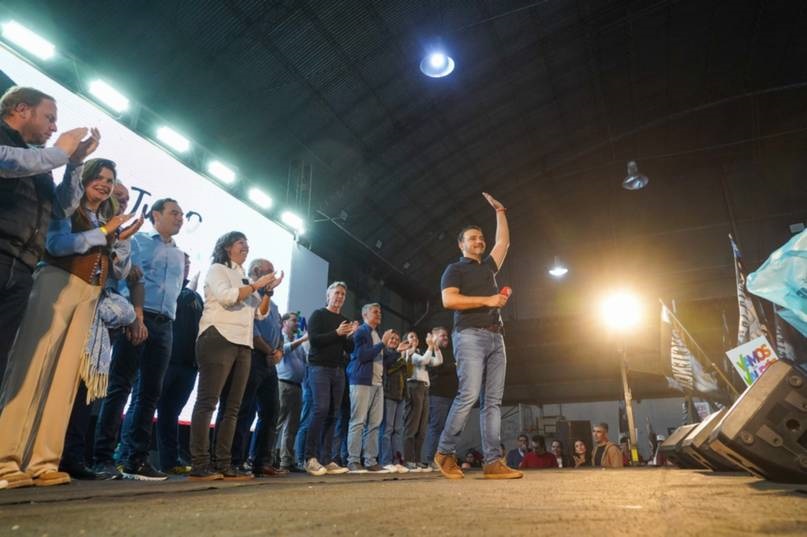 Vamos Corrientes mostró la fortaleza de su pata Peronista corrientes futura acto (8)